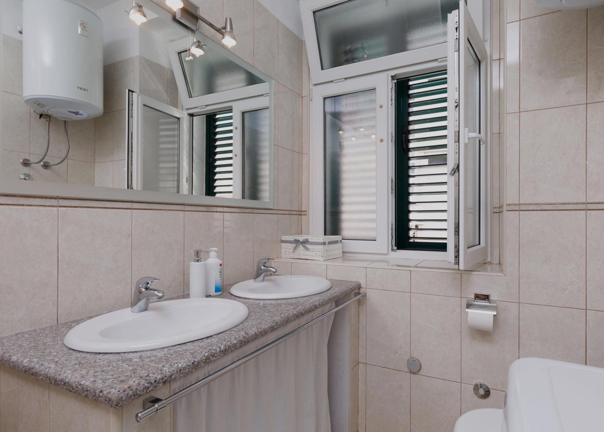 Apartment Marija Split Exterior photo