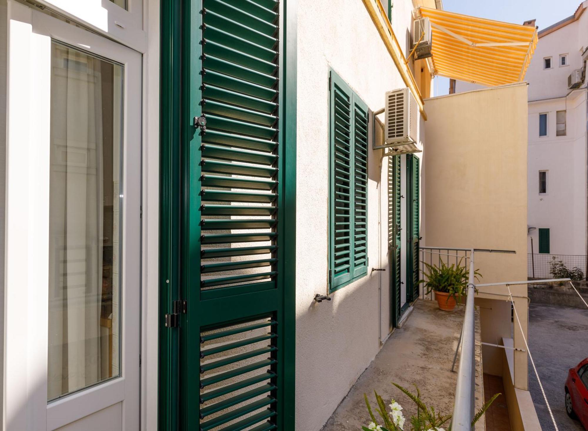 Apartment Marija Split Exterior photo